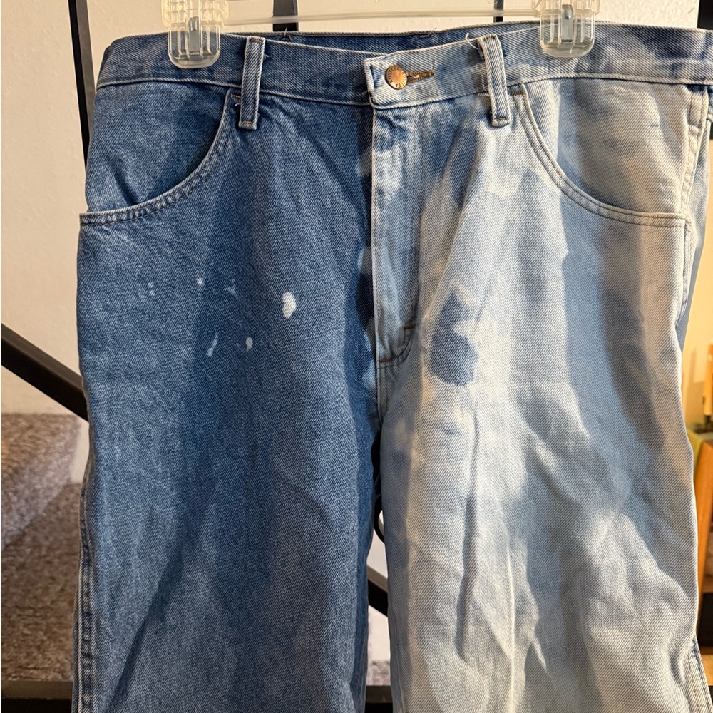Two-Tone Blue Jeans